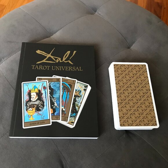 Dali Tarot Universal RARE OOP Beautiful Spectacular - Picture 4 of 13